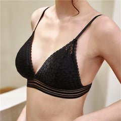 New Arrival Lace Bralette French Style Female Deep V Lace Bras Wireless Bra Thin Underwear Sexy Lingerie Soft Bras For Women